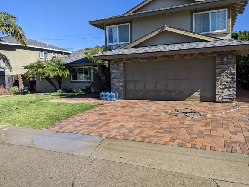 Pressure Washing and Window Washing in Costa Mesa, CA